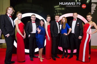 КОЛЛАБОРАЦИЯ В СТИЛЕ FASHION: HUAWEI ВПЕРВЫЕ ПРИНЯЛА УЧАСТИЕ В НЕДЕЛЕ МОДЫ В БЕЛАРУСИ (BELARUS FASHION WEEK 2016)